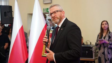 Far-Right Grzegorz Braun Transforms the Polish Political Scene