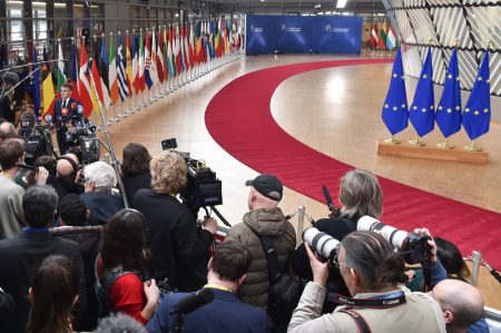 The loan to Kyiv was approved without Slovakia. We behaved like a free rider, Slovak opposition assesses